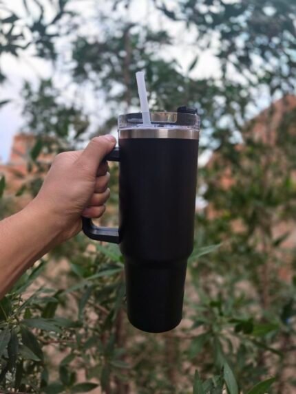 مج استانلي الأسود